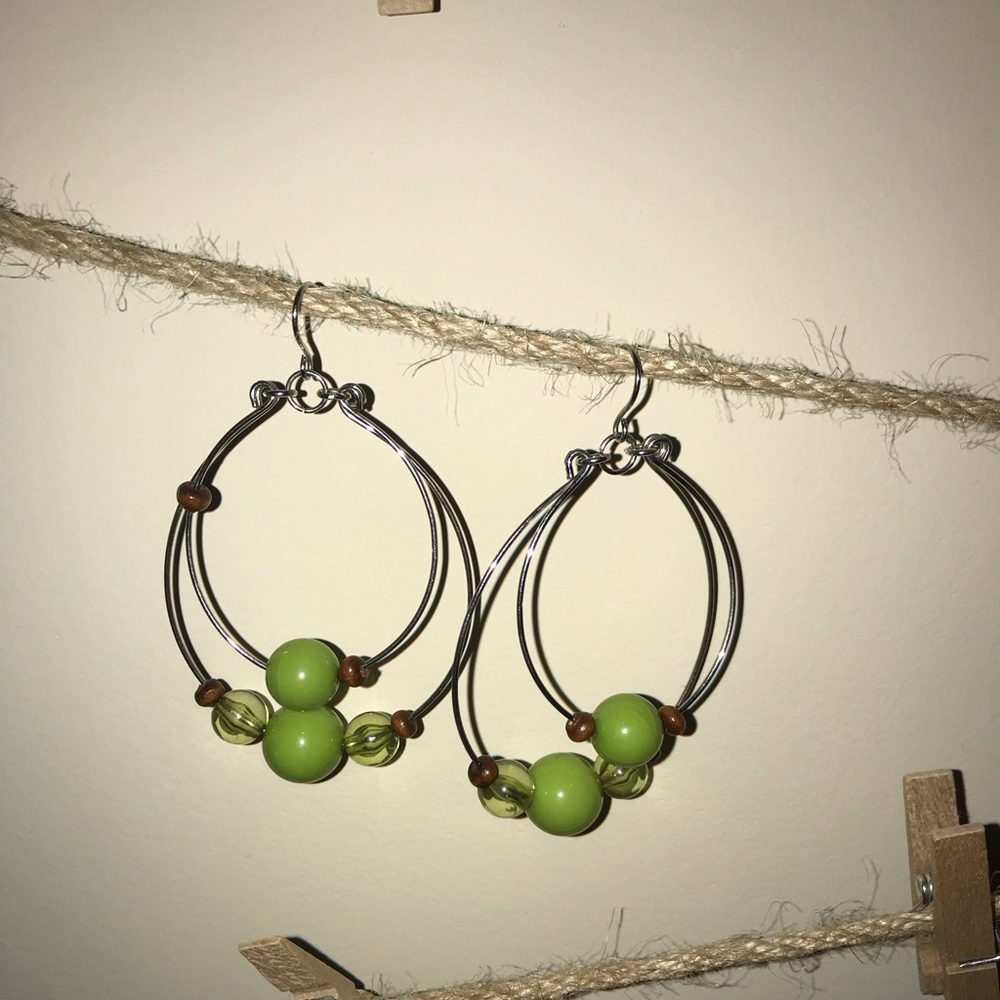 Green jewel earrings